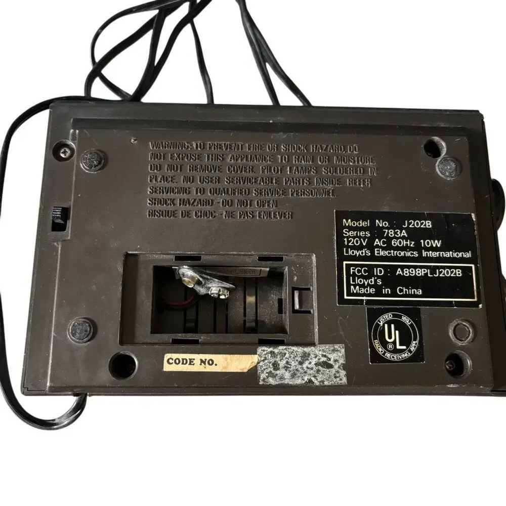 Lloyds Model J202B Clock Radio